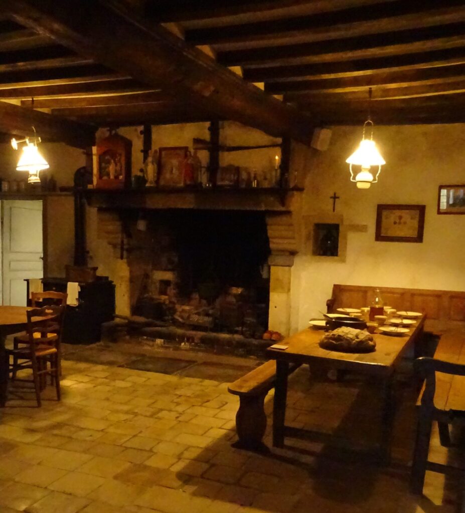 salle commune à la veillée